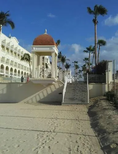 Cabo Bahia Del Tezal * Cabo San Lucas
